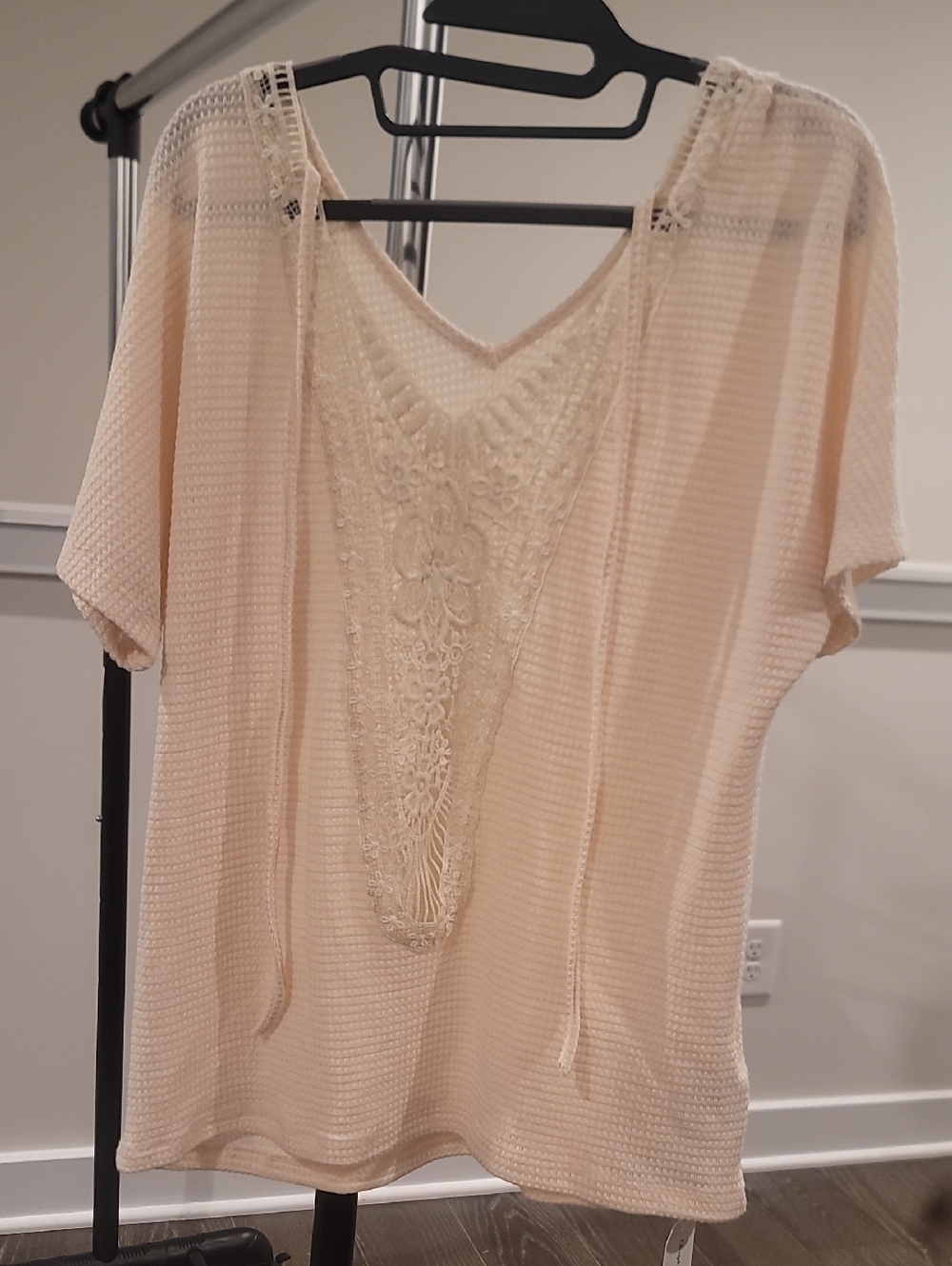 Light Cream V-Neck Crochet Detail Knit Blouse